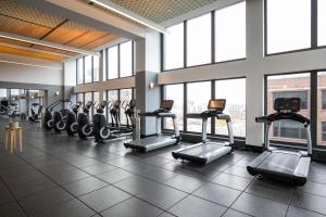 Gallery image of W Loop Studio w Gym Pool Coworking nr UIC CHI-438 in Chicago