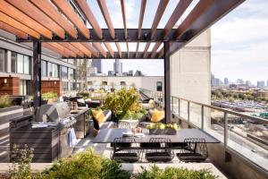 Gallery image of W Loop Studio w Gym Pool Coworking nr UIC CHI-438 in Chicago