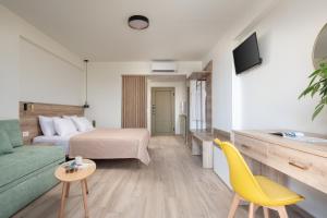 Imagen de la galería de Aetherion Studios & Suites, en Kalivia Poligirou