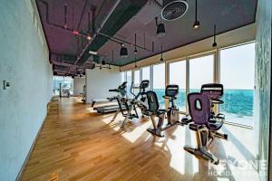 Fitness centrum a/nebo fitness zařízení v ubytování KeyOne - 1BR in 1 Residences