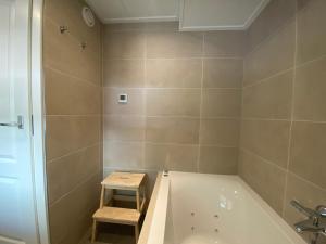 Koupelna v ubytování De Groninger Zeeuw by Droomvilla