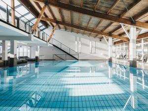 Piscina di Chalet Pfunds inklusive Summercard Basic o nelle vicinanze