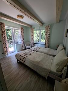 Zdjęcie z galerii obiektu Apartmánový dom Harmónia w mieście Modra