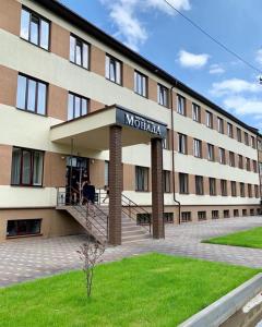 Budova, kde se hostel nachází