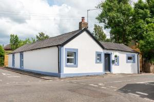 Το κτήριο όπου στεγάζεται  η παραθεριστική κατοικία