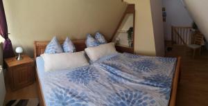 Postel nebo postele na pokoji v ubytování Ferienwohnung Antosch