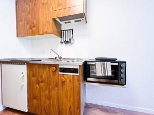 Köök või kööginurk majutusasutuses Panorama apartment for 2 near Zermatt with parking!