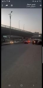 صورة لـ اللبيني فيصل شارع جمال الدين البنا فوق عمارة الرحمة فوق صيانة زانوسي الجيزة في القاهرة