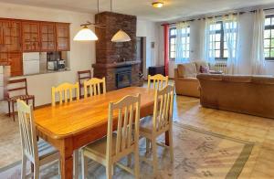 Кухня или мини-кухня в Quinta Do Pereiro
