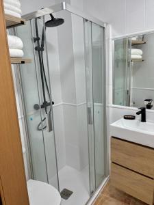 A bathroom at Estudios El Quijote
