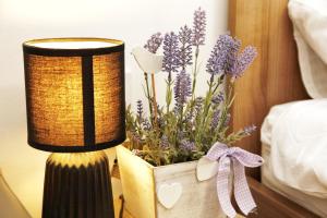 Ένα ή περισσότερα κρεβάτια σε δωμάτιο στο Studio Apartment Gea - Peaceful & Quiet - Queen Bed, Modern, Parking