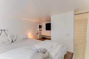 Place Du Pin - Wifi, AC, 2 pers