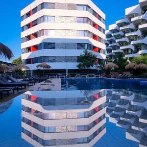 Gallery image of Ella Luxury Apartament Piscina & Parcare in Năvodari