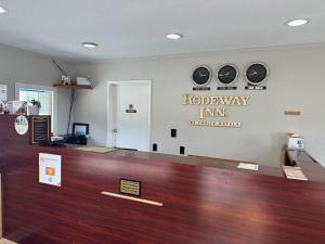 Lobbyn eller receptionsområdet på Rodeway Inn National City San Diego South