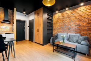 Ruang duduk di Loft Radzionków