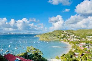 莱特鲁瓦西莱L'amour à la plage...vue mer exceptionnelle !的海滩上的船只 更多11张照片