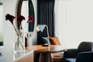 Posezení v ubytování Hilton Frankfurt City Centre