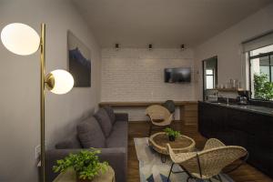 Μια τηλεόραση ή/και κέντρο ψυχαγωγίας στο Casa Alfredo