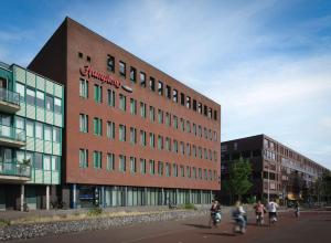 Επισκέπτες που μένουν στο Hampton by Hilton Amsterdam Centre East