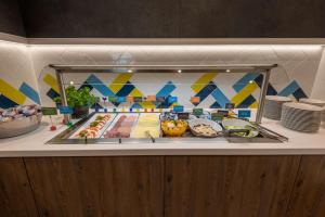 Eten bij of ergens in de buurt van het hotel

