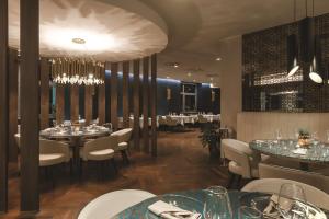 Εστιατόριο ή άλλο μέρος για φαγητό στο DoubleTree by Hilton Yerevan City Centre