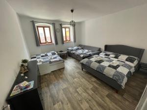 an aerial view of a bedroom with two beds at Domeček Slavonice in Slavonice