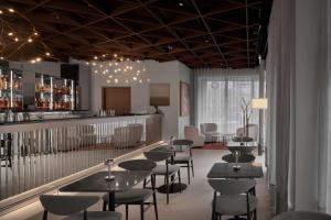 Iceland Parliament Hotel, Curio Collection By Hilton餐厅或其他用餐的地方