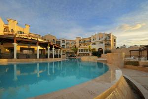 Bassein majutusasutuses Doubletree By Hilton La Torre Golf Resort või selle lähedal