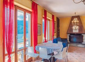 Фотография из галереи Varenna Wonders, Villa with pool for 14 guests в городе Перледо