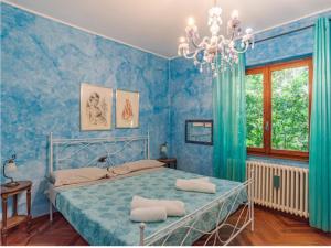Фотография из галереи Varenna Wonders, Villa with pool for 14 guests в городе Перледо