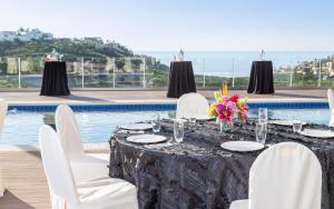 Bazén v ubytování Hampton Inn & Suites by Hilton Los Cabos nebo v jeho okolí