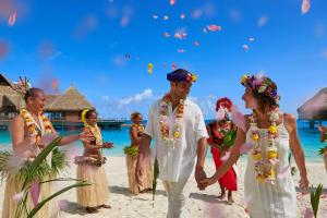 Hosté ubytování Conrad Bora Bora Nui + 37 fotografií