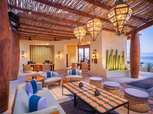 Posezení v ubytování Waldorf Astoria Los Cabos Pedregal
