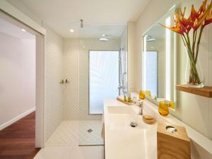 Ванная комната в Hilton Hotel Tahiti