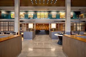 Hilton Des Moines Downtown餐厅或其他用餐的地方