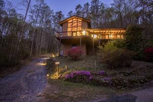 Vườn quanh Family Cabin Near Smoky Mtn Entrance Nantahala