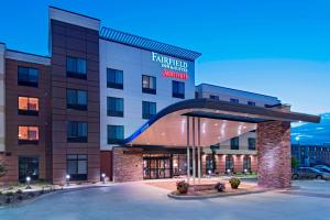 una representación de la parte delantera de un hotel en Fairfield Inn & Suites by Marriott La Crosse Downtown, en La Crosse