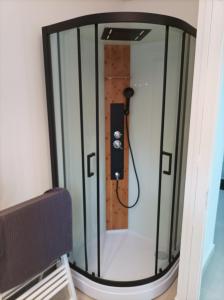 Afbeelding uit fotogalerij van O'Couvent - Appartement 441 - 3 chambres - 97 m2 - Quatrième étage in Salins-les-Bains