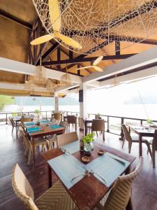 Restoran või mõni muu söögikoht majutusasutuses Cadlao Resort and Restaurant