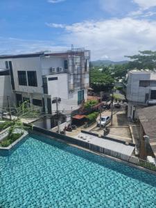 Πισίνα στο ή κοντά στο At Laguna Phuket Apartment