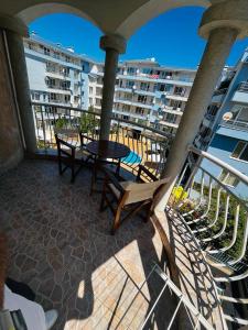 Balkón nebo terasa v ubytování Lovely apartment with FREE parking Silver Springs + 1 fotografie