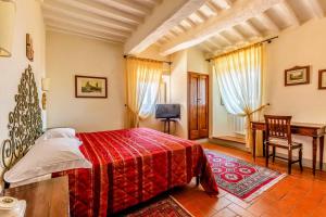 Postel nebo postele na pokoji v ubytování Hotel San Michele