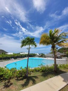 Bazén v ubytování Magnifique appartement proche de la mer nebo v jeho okolí + 13 fotografií