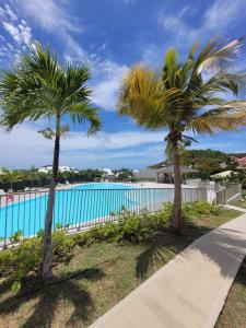 Bazén v ubytování Magnifique appartement proche de la mer nebo v jeho okolí