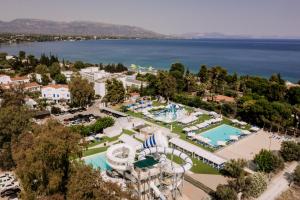 Bazén v ubytování Brown Beach Evia Island, All Inclusive in Eretria, a member of Brown Hotels nebo v jeho okolí