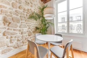 Apartment Les Halles, center of Paris