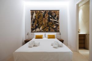 Posteľ alebo postele v izbe v ubytovaní Eva Recommends Castellar Pool & Terrace
