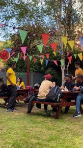 Tetamu yang menginap di Leevin Hostel George