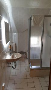 Vannituba majutusasutuses BIG Apartment - 150qm in Bad Liebenwerda