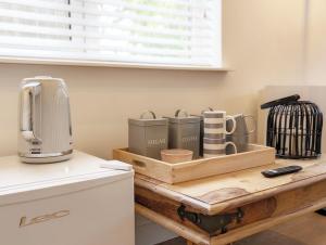 Galeriebild der Unterkunft The Gofflet, Petworth in North Chapel + 11 Fotos